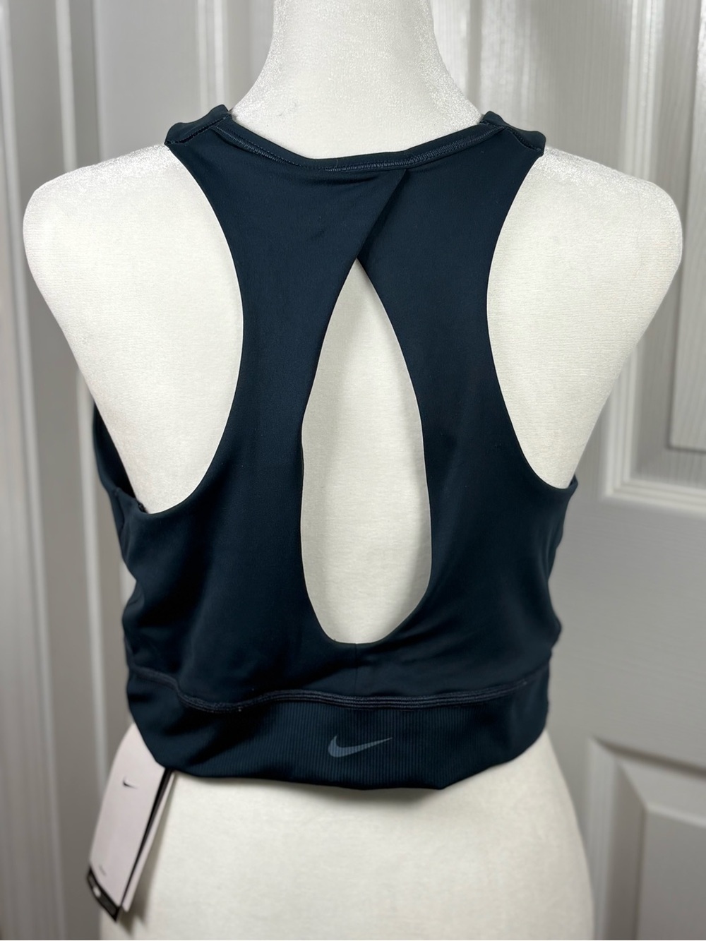 Nike One Twist
Women's Light-Support Lightly Lined High-Neck Sports Bra NWT A103 - Picture 5 of 10